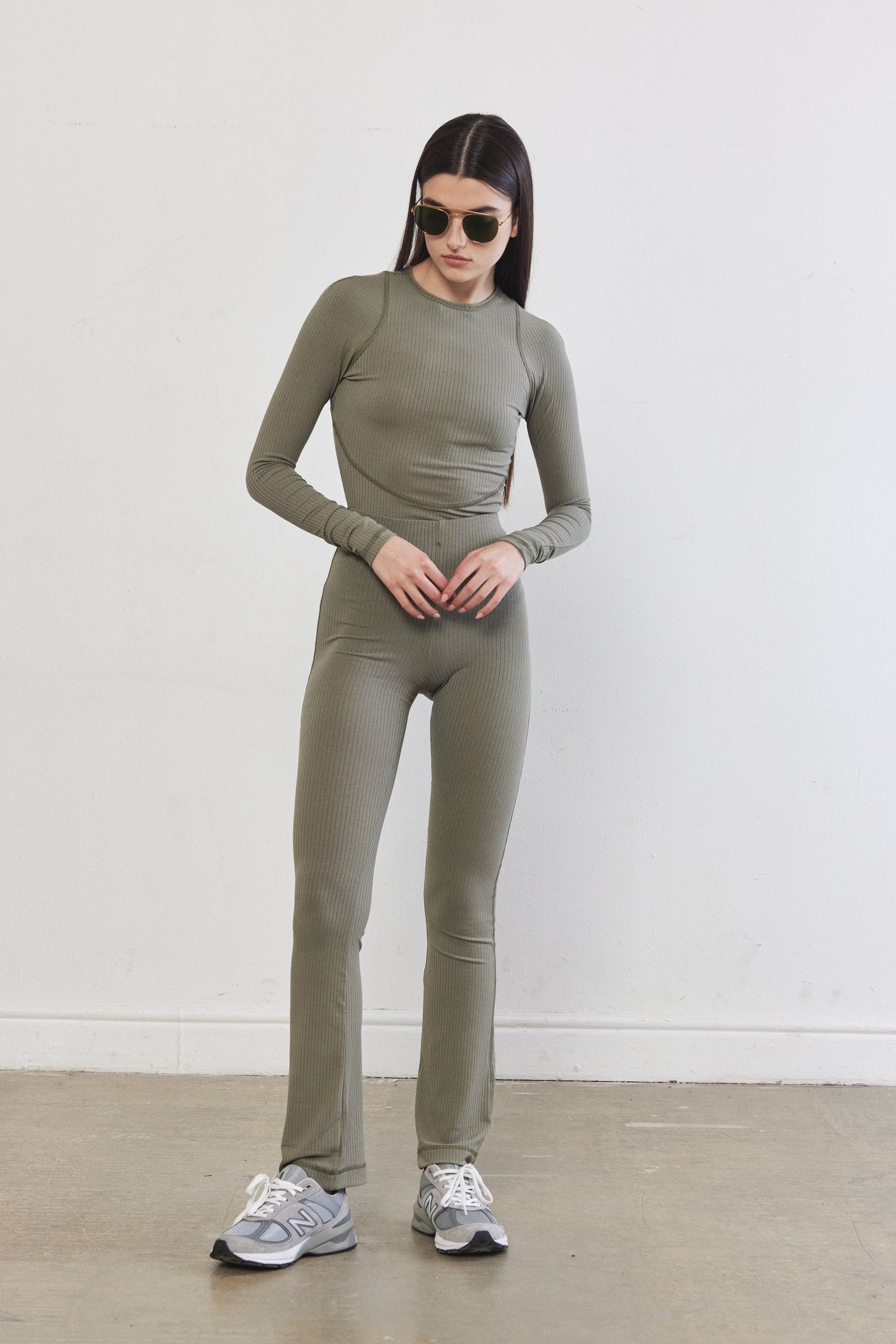 Ribbed Flat-Lock Flare Leggings