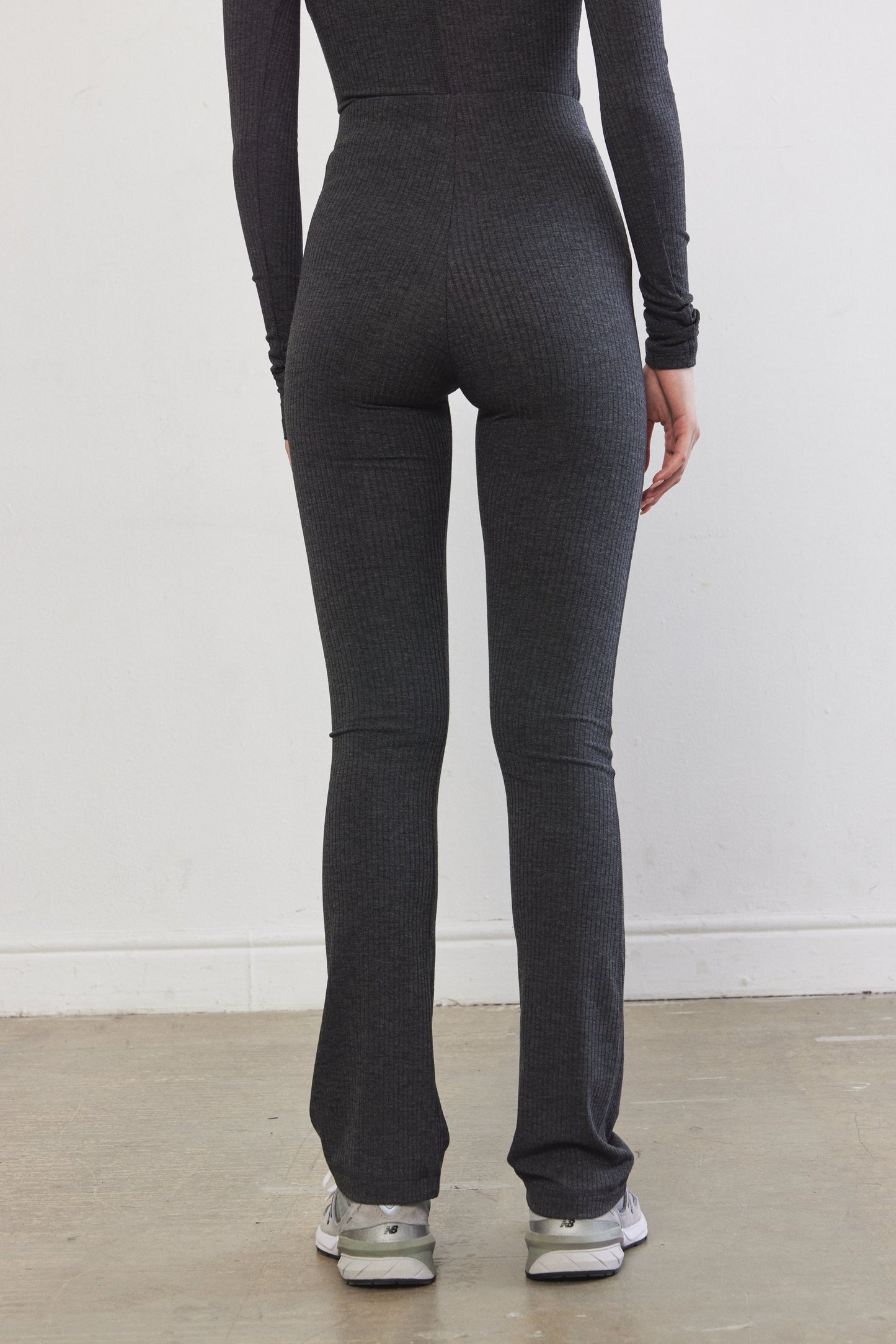 Ribbed Flat-Lock Flare Leggings - Dé Rococo