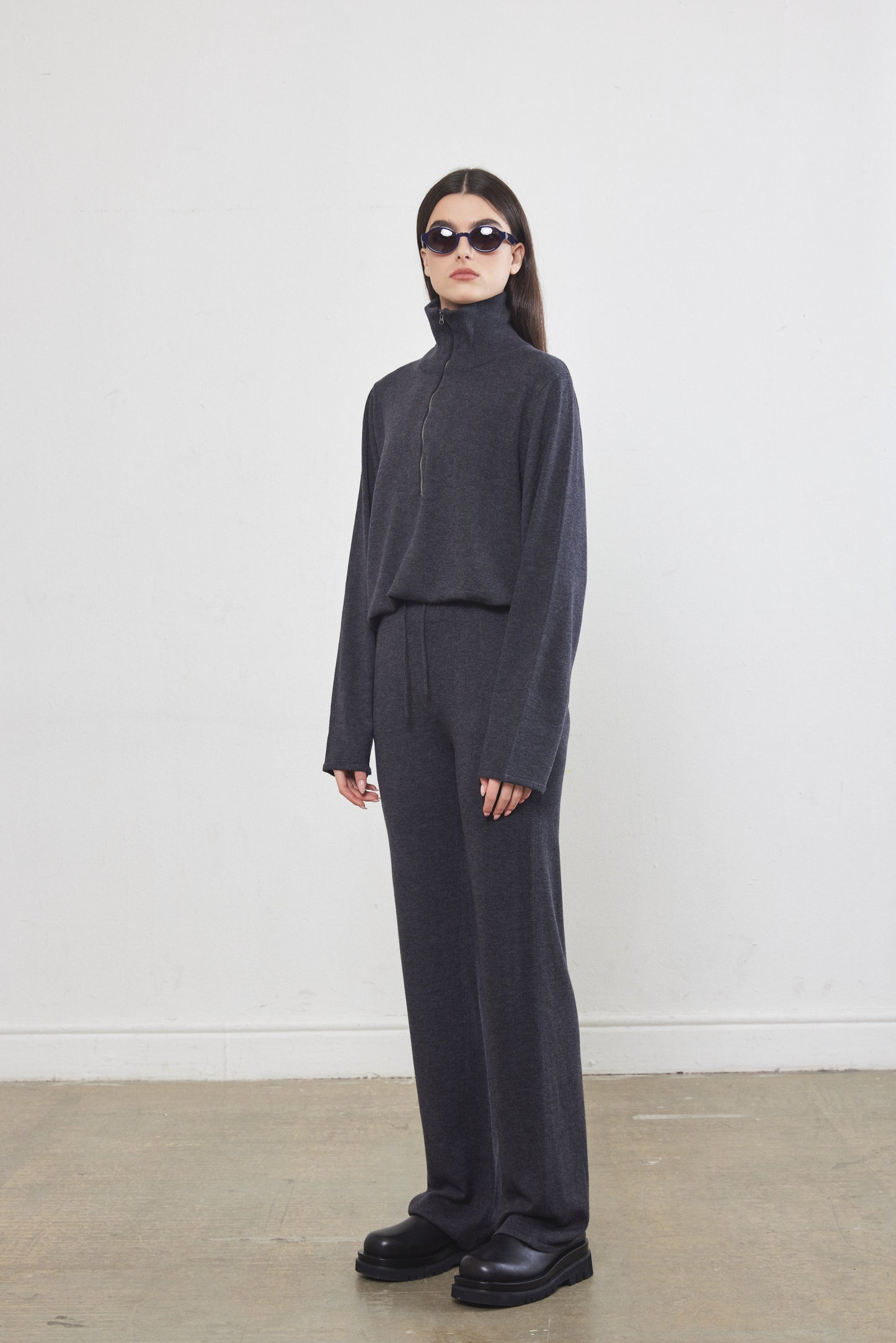 Knitted Flowy Pants - Dé Rococo