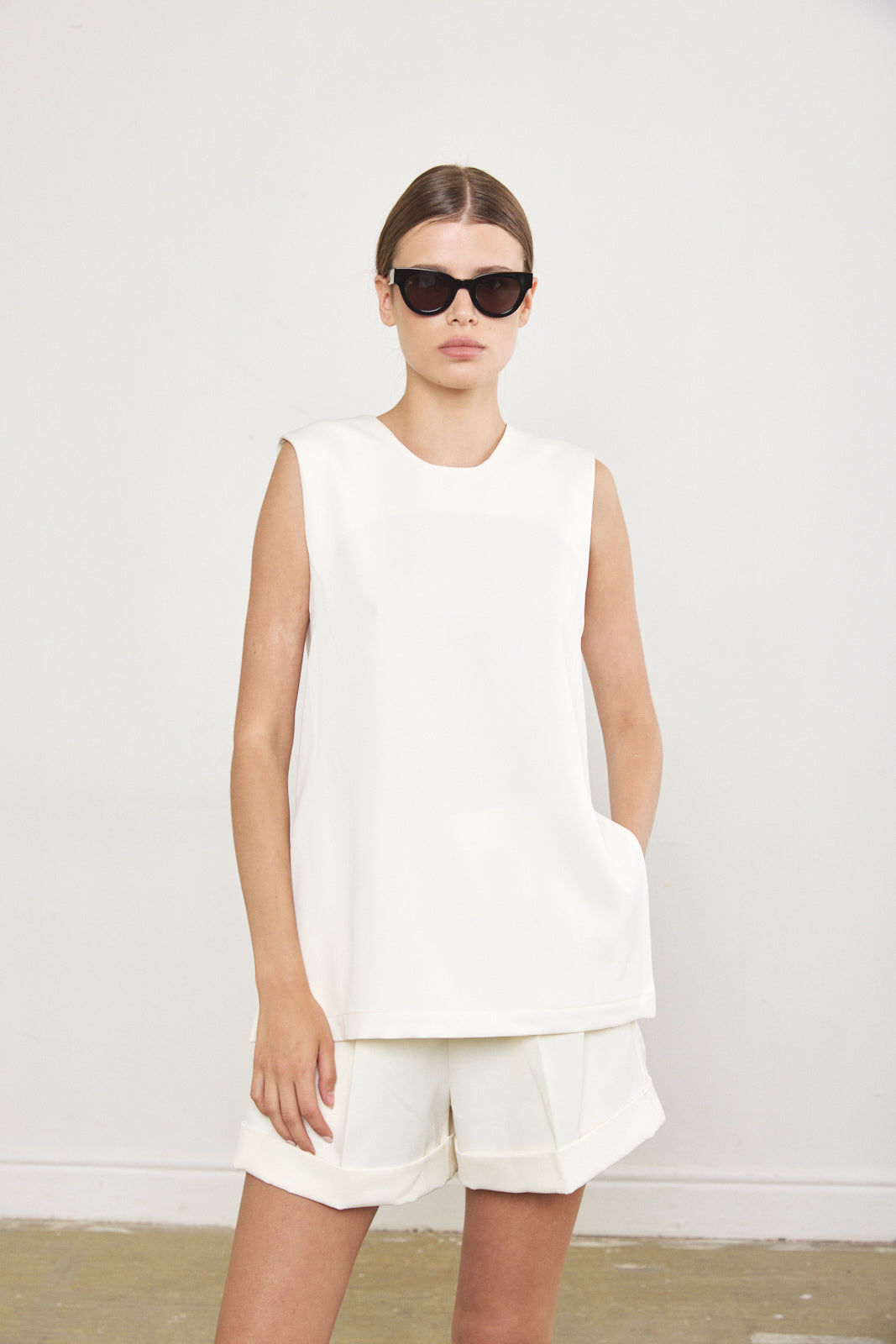 Sleeveless Daddy top