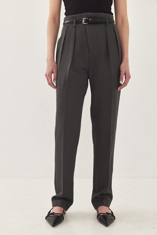 Tapered Pleat Daddy Pants - Dé Rococo