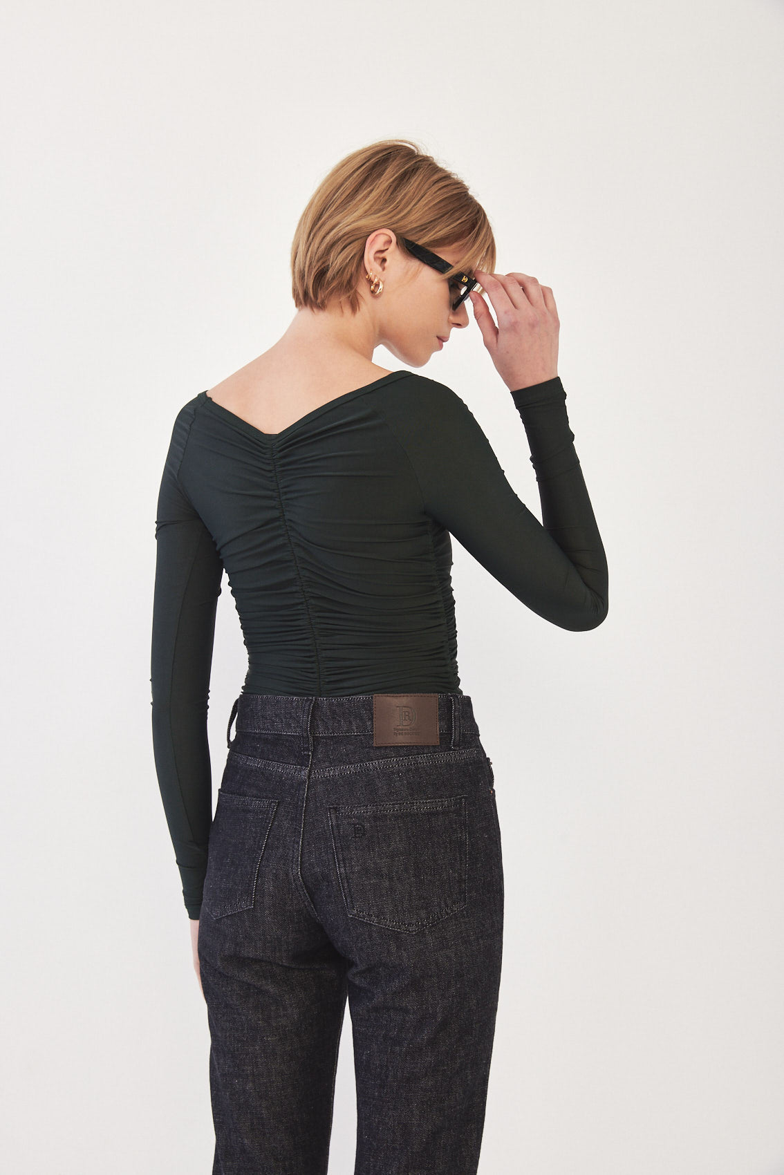 Off Shoulder Gathered Top - Dé Rococo