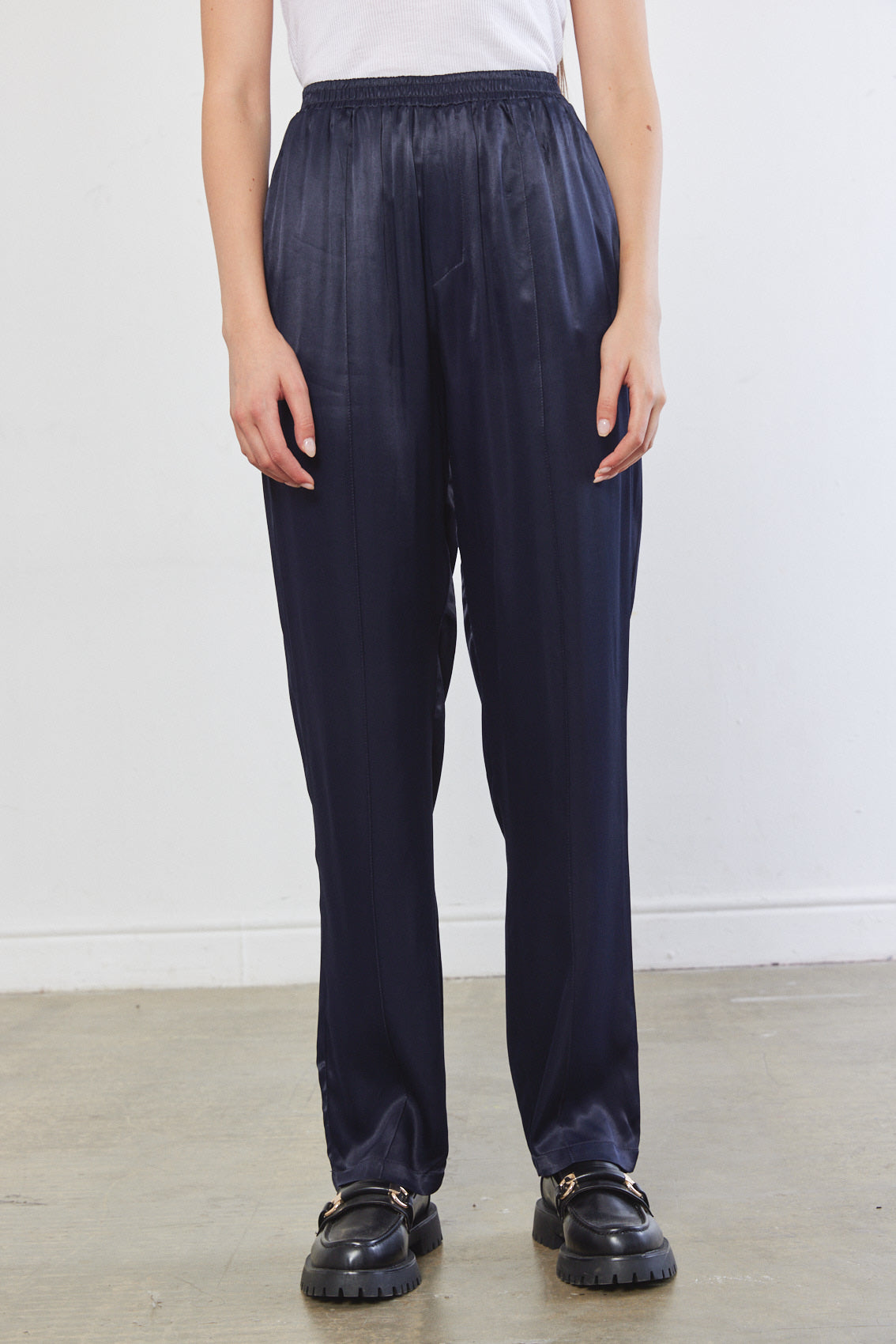 Relaxed Satin Pants - Dé Rococo