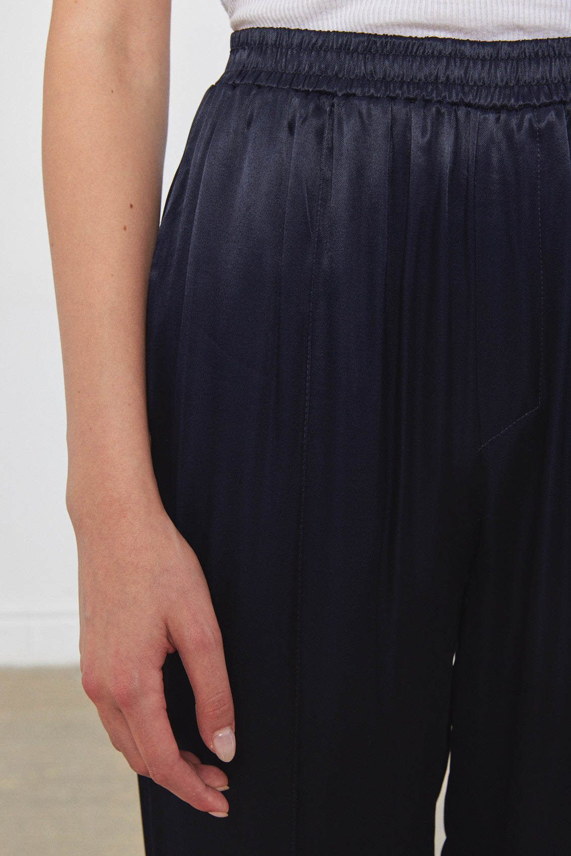 Relaxed Satin Pants - Dé Rococo